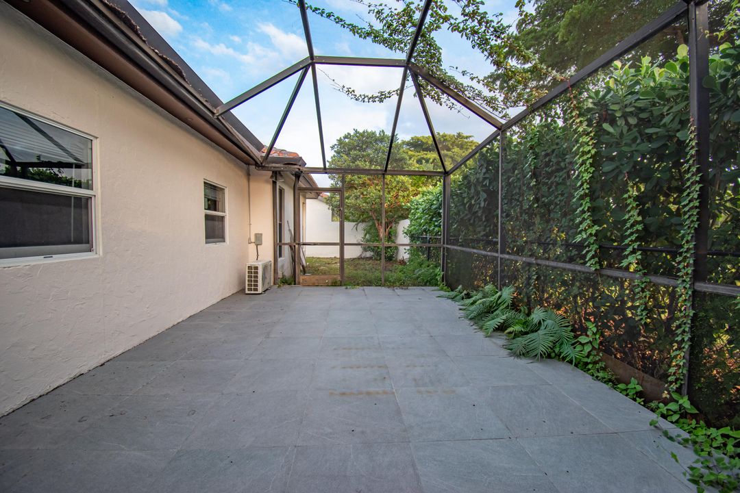 For Sale: $689,000 (3 beds, 2 baths, 1578 Square Feet)