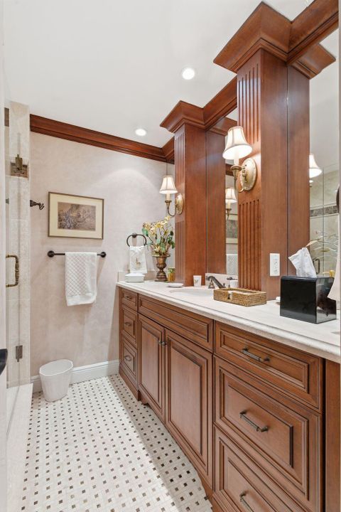 На продажу: $2,875,000 (3 спален, 3 ванн, 2590 Квадратных фут)