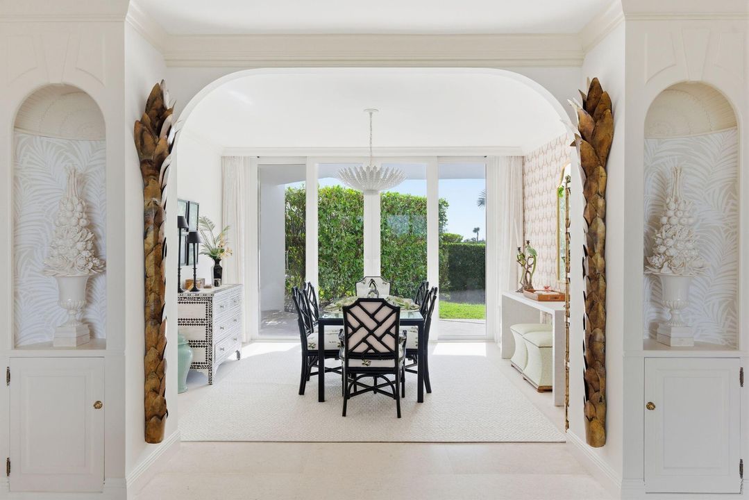 На продажу: $2,875,000 (3 спален, 3 ванн, 2590 Квадратных фут)