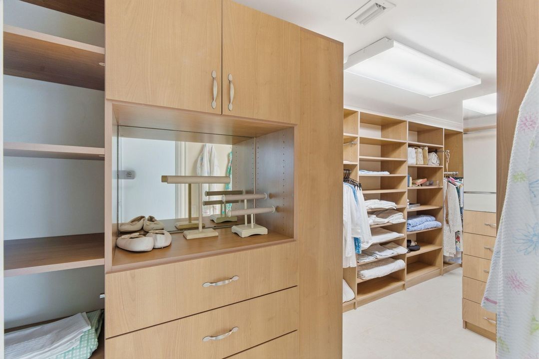 На продажу: $2,875,000 (3 спален, 3 ванн, 2590 Квадратных фут)