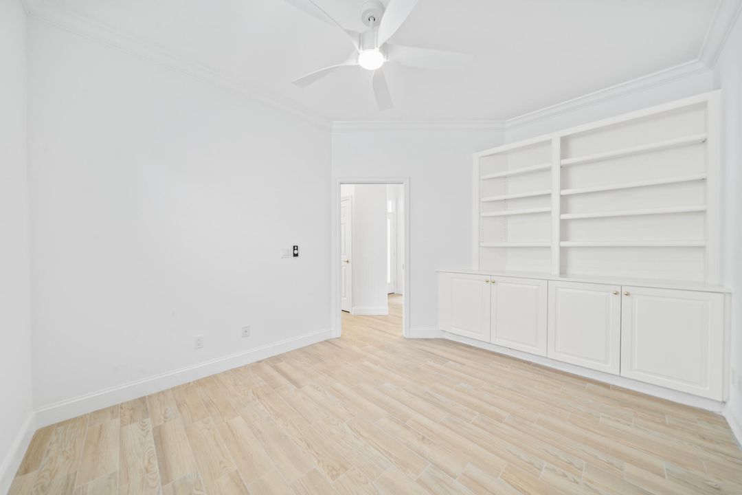 For Sale: $650,000 (3 beds, 2 baths, 1977 Square Feet)