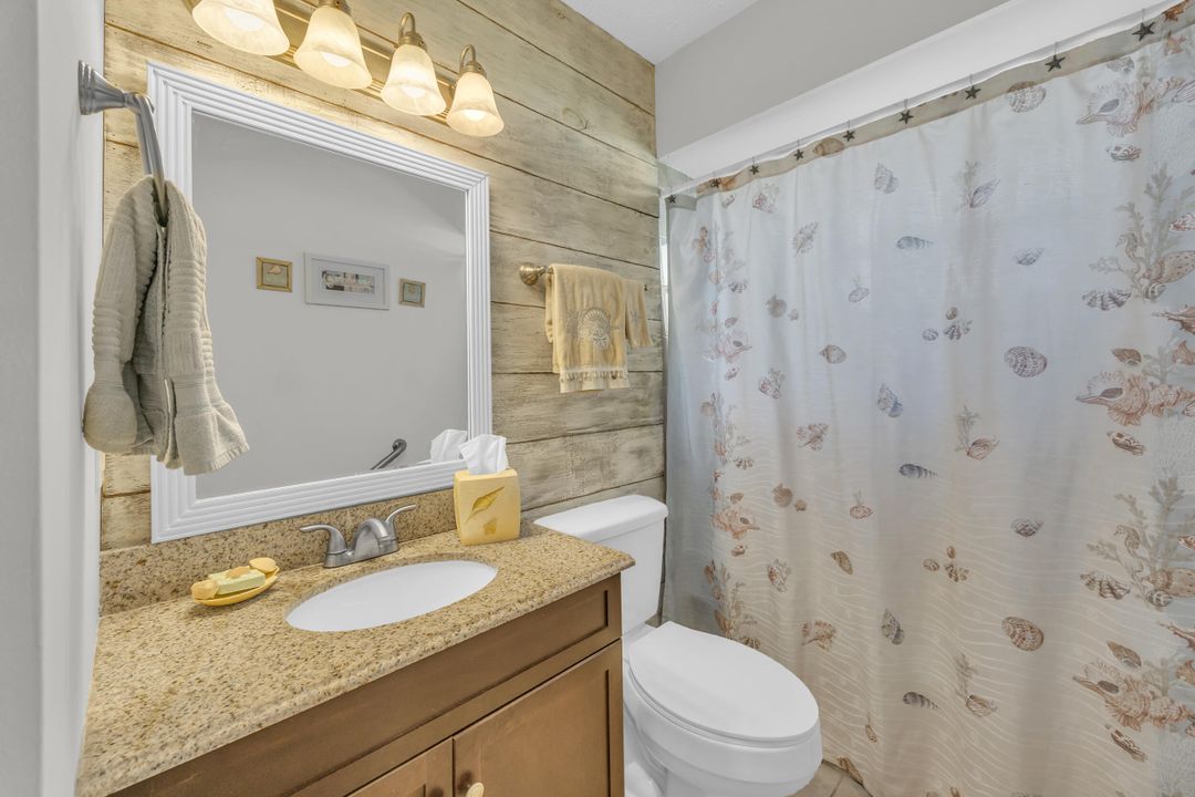 Active With Contract: $279,000 (3 beds, 2 baths, 1242 Square Feet)