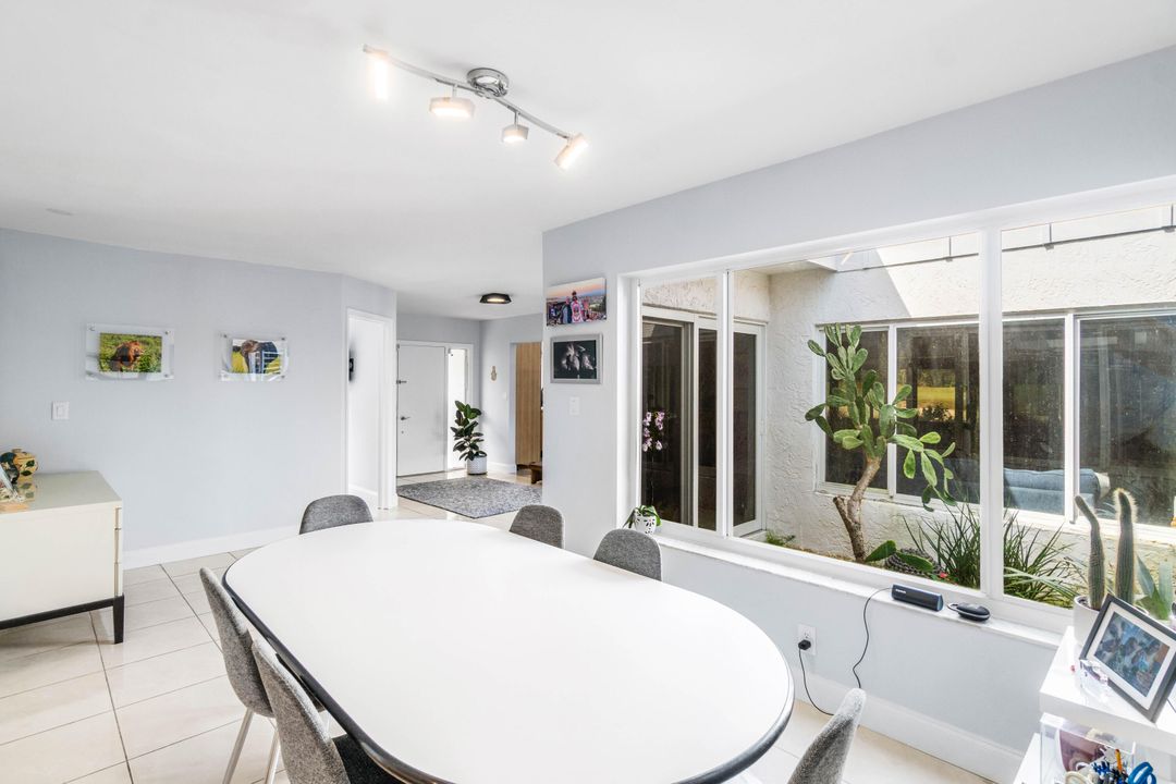 待售: $450,000 (3 贝兹, 2 浴室, 1652 平方英尺)