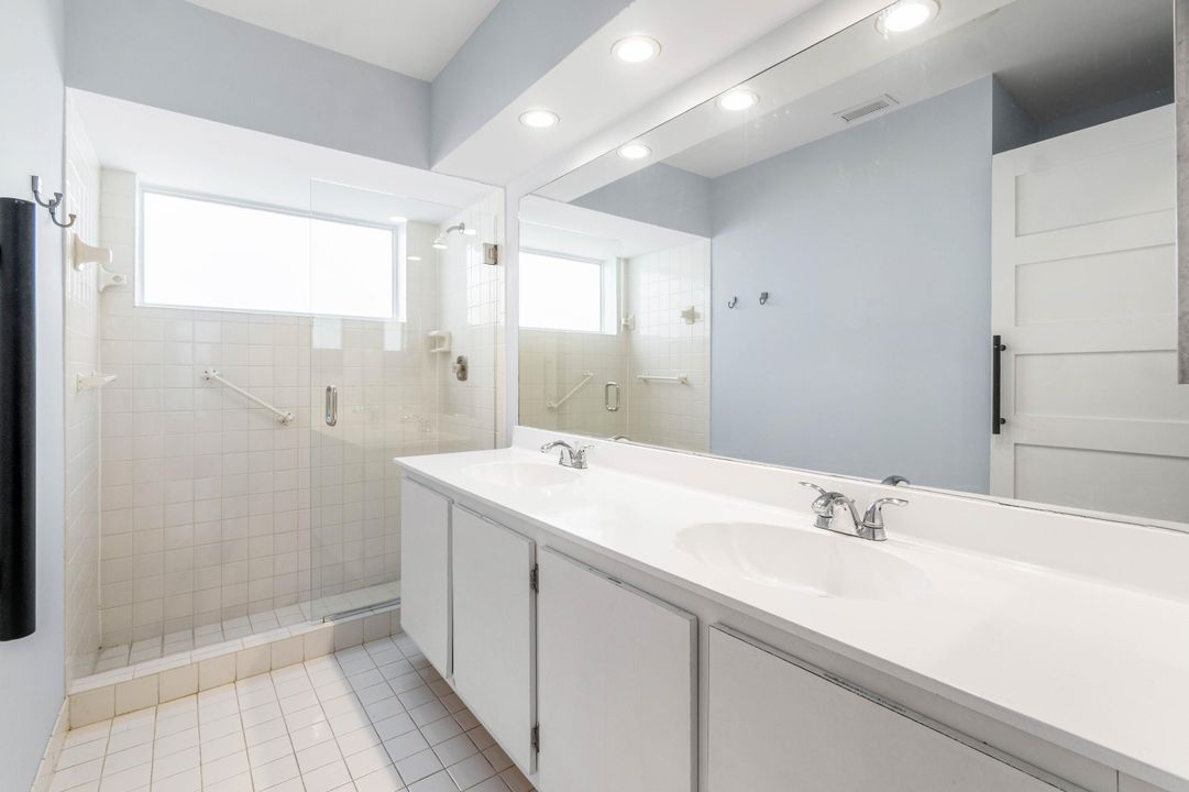 待售: $450,000 (3 贝兹, 2 浴室, 1652 平方英尺)