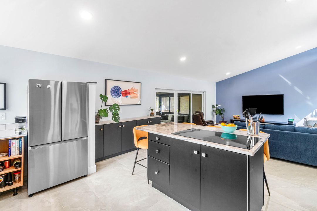 待售: $450,000 (3 贝兹, 2 浴室, 1652 平方英尺)