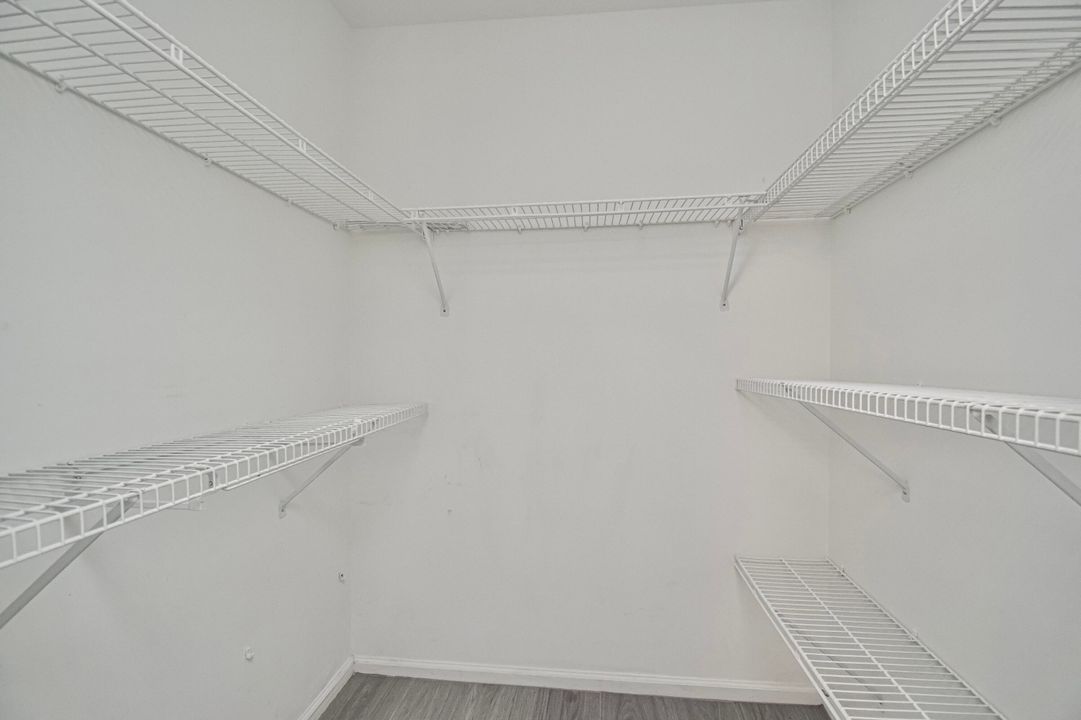 For Sale: $689,000 (3 beds, 2 baths, 1578 Square Feet)