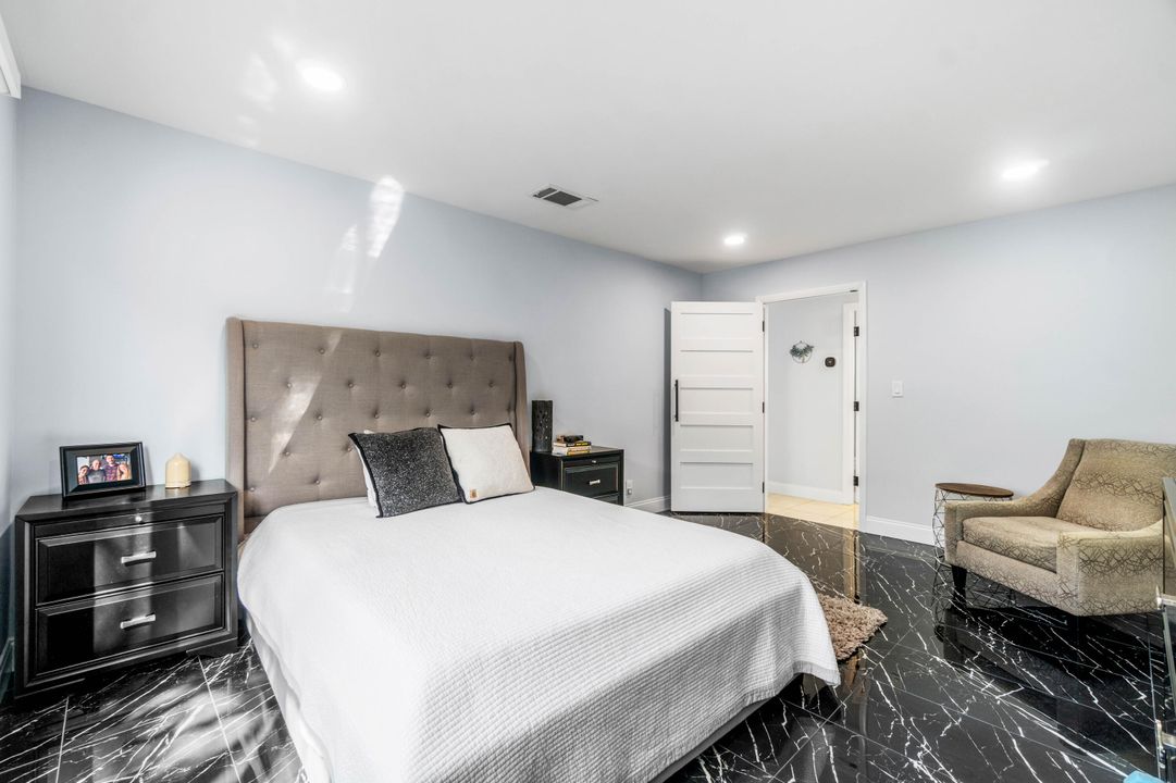 待售: $450,000 (3 贝兹, 2 浴室, 1652 平方英尺)