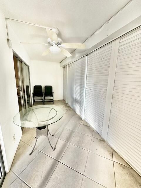 For Rent: $1,800 (2 beds, 2 baths, 1198 Square Feet)