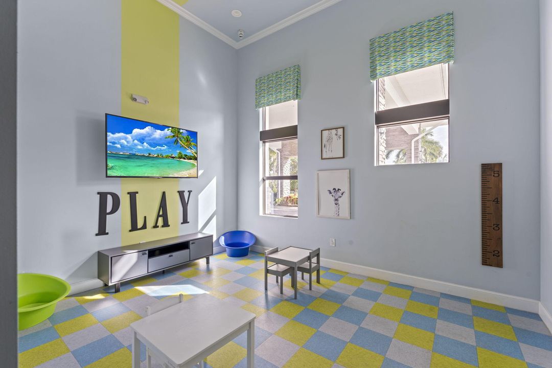 待售: $599,000 (3 贝兹, 2 浴室, 1772 平方英尺)