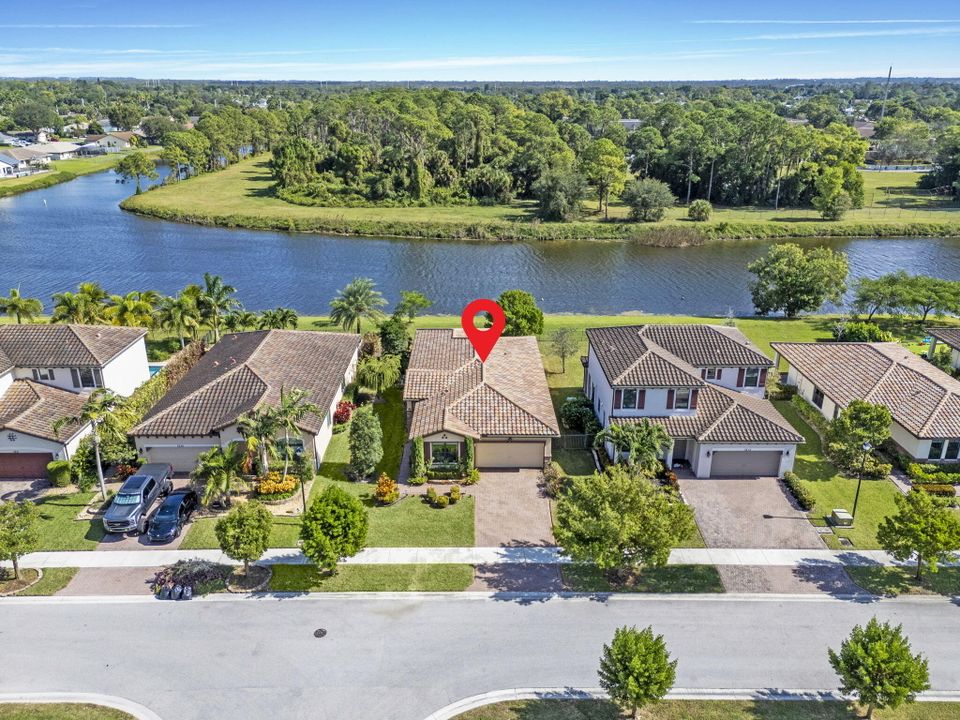 待售: $599,000 (3 贝兹, 2 浴室, 1772 平方英尺)