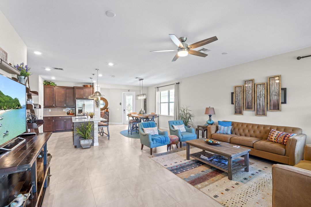 待售: $599,000 (3 贝兹, 2 浴室, 1772 平方英尺)