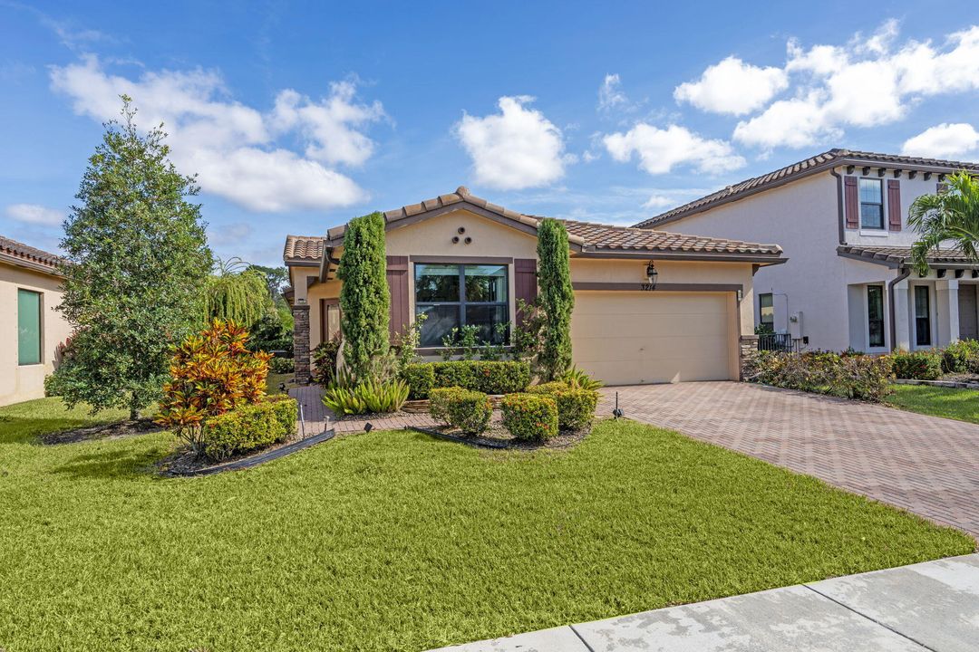 待售: $599,000 (3 贝兹, 2 浴室, 1772 平方英尺)