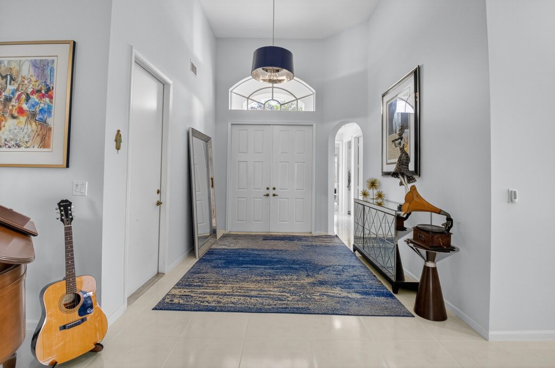 For Sale: $1,200,000 (4 beds, 3 baths, 2505 Square Feet)