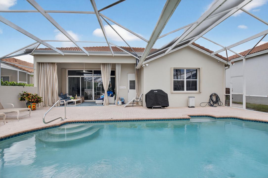 For Sale: $1,200,000 (4 beds, 3 baths, 2505 Square Feet)