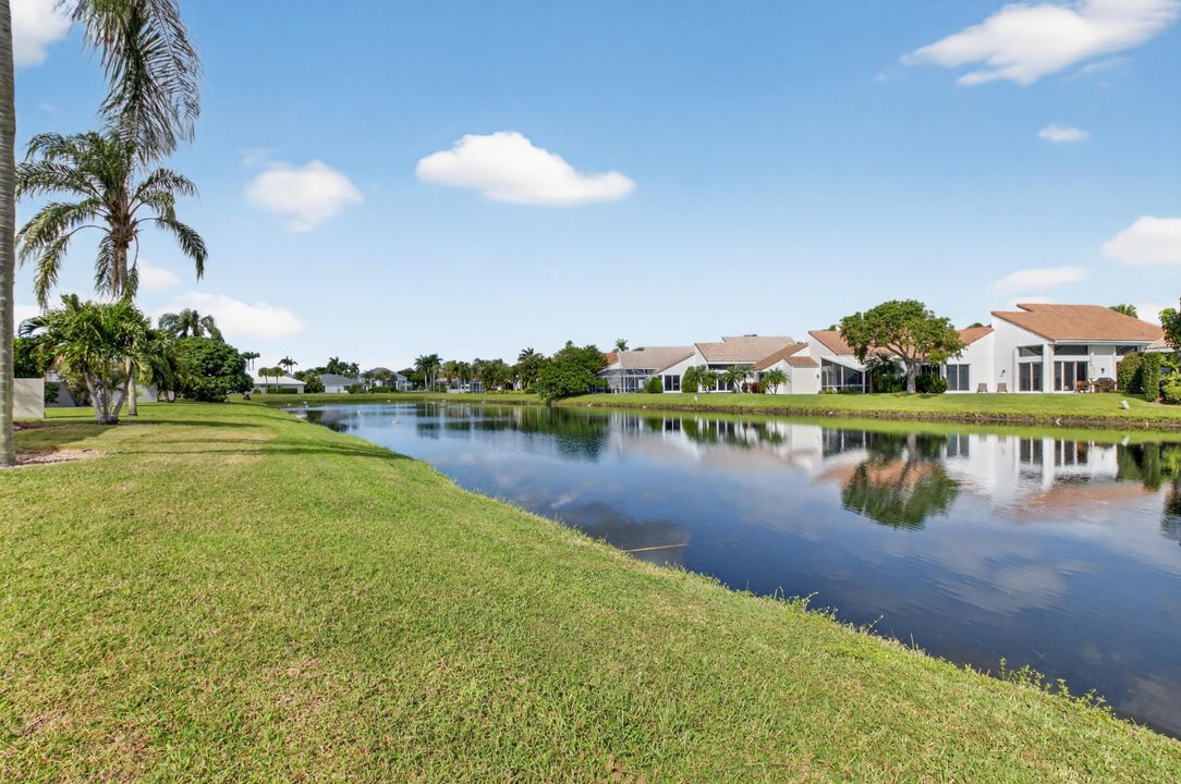 For Sale: $1,200,000 (4 beds, 3 baths, 2505 Square Feet)