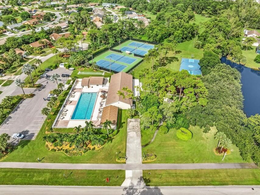 待售: $469,000 (2 贝兹, 2 浴室, 1449 平方英尺)