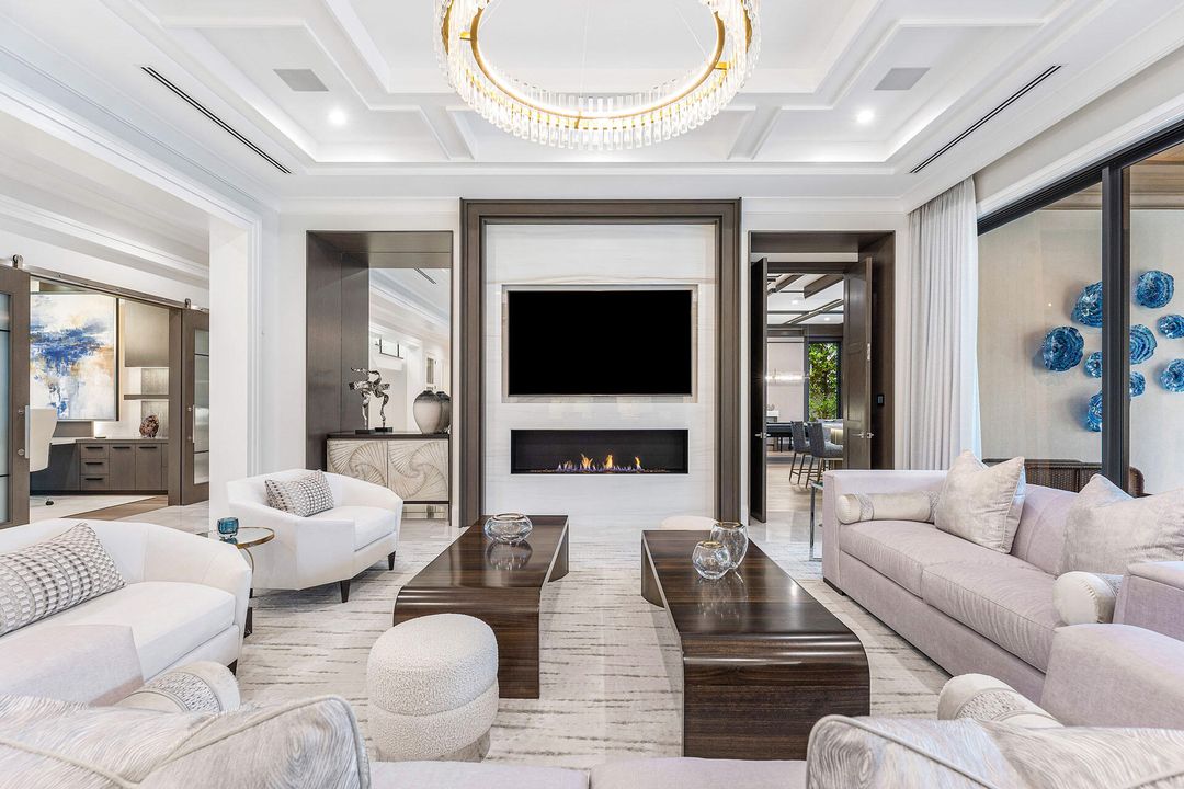 For Sale: $18,500,000 (5 beds, 6 baths, 8019 Square Feet)