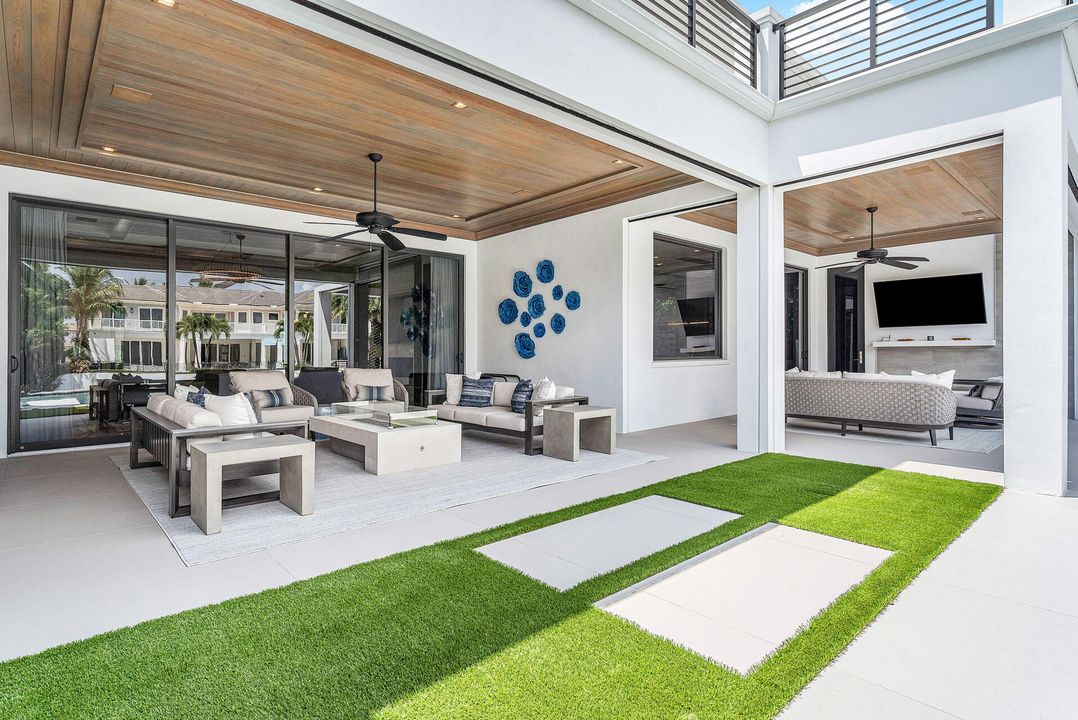 For Sale: $18,500,000 (5 beds, 6 baths, 8019 Square Feet)