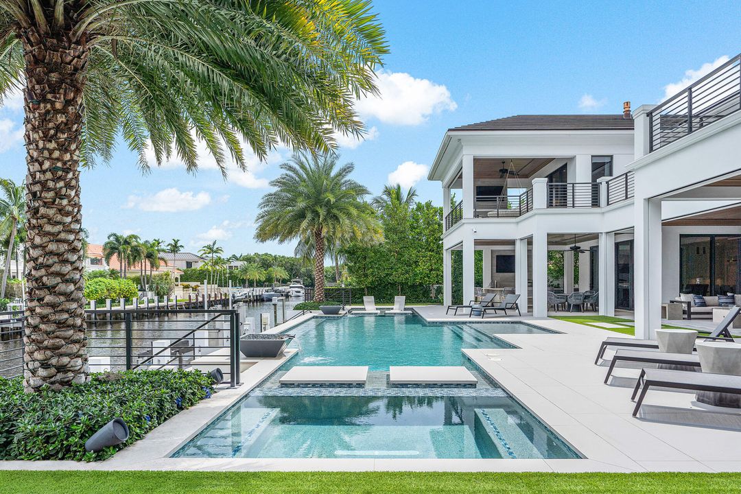 For Sale: $18,500,000 (5 beds, 6 baths, 8019 Square Feet)