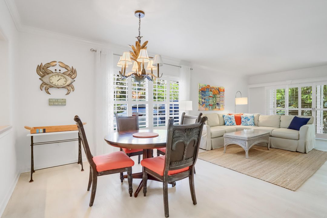 For Rent: $10,000 (2 beds, 2 baths, 1141 Square Feet)