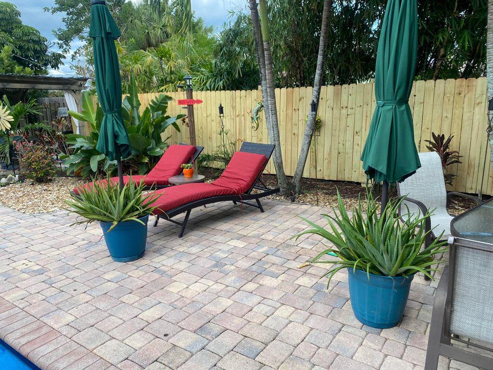 待售: $699,000 (3 贝兹, 2 浴室, 2035 平方英尺)