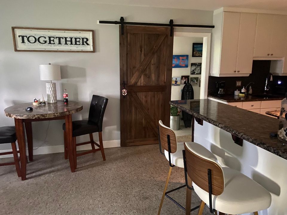 待售: $699,000 (3 贝兹, 2 浴室, 2035 平方英尺)