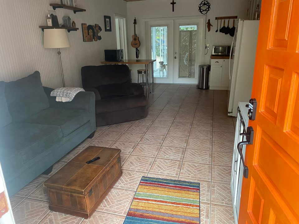 待售: $699,000 (3 贝兹, 2 浴室, 2035 平方英尺)