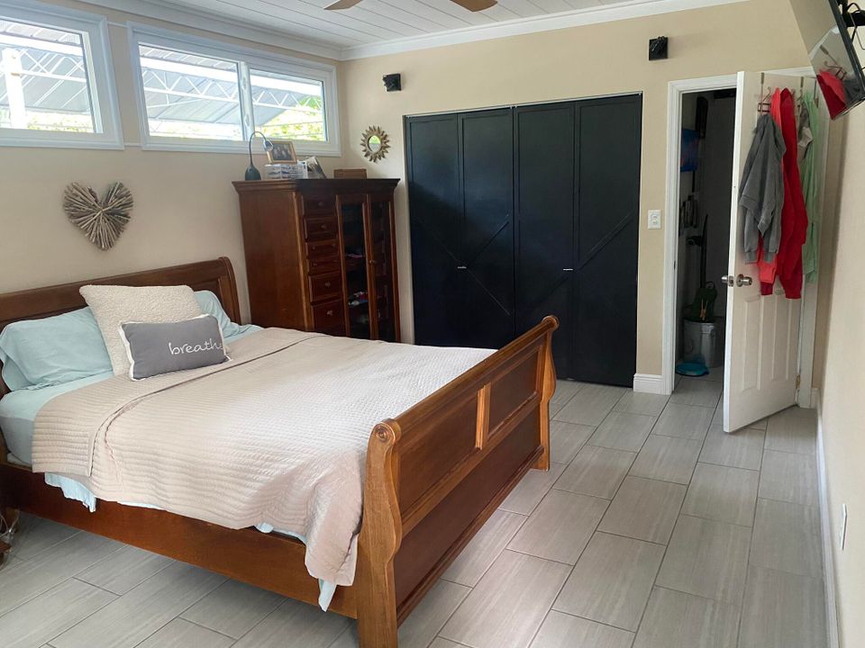 待售: $699,000 (3 贝兹, 2 浴室, 2035 平方英尺)