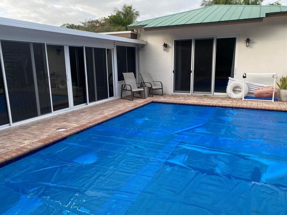 待售: $699,000 (3 贝兹, 2 浴室, 2035 平方英尺)