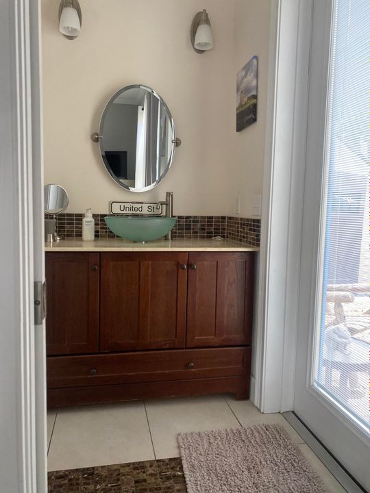 待售: $699,000 (3 贝兹, 2 浴室, 2035 平方英尺)