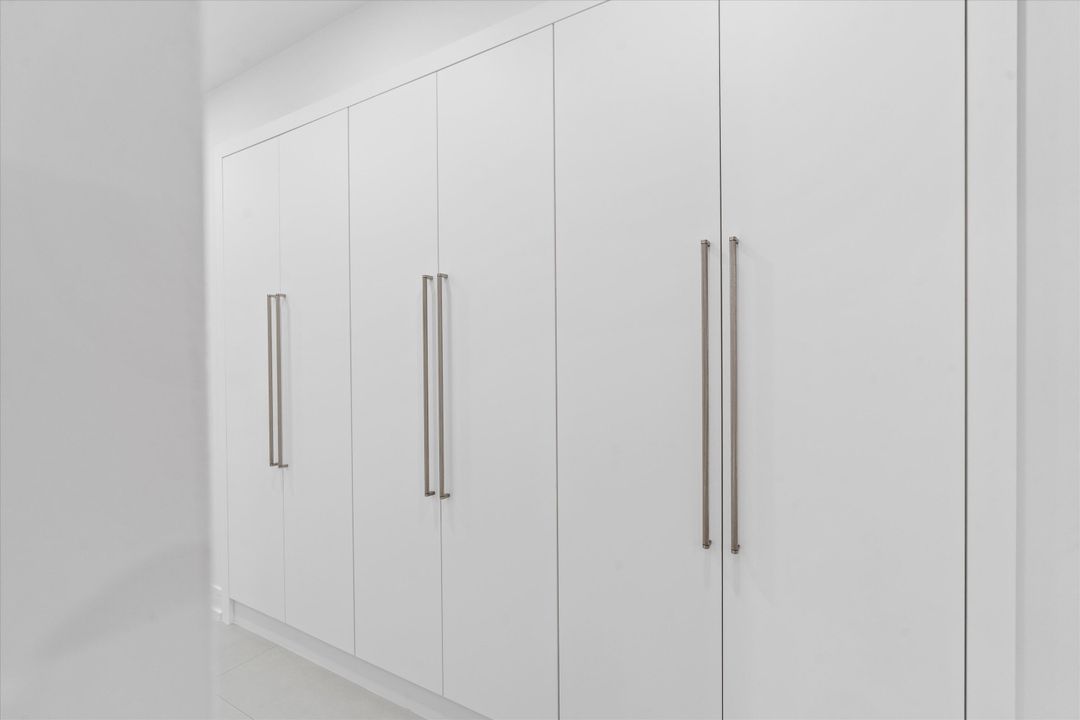 For Sale: $1,595,000 (4 beds, 3 baths, 2259 Square Feet)