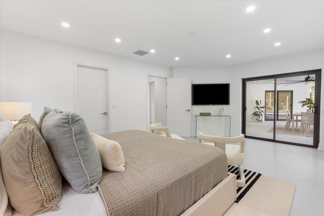 For Sale: $1,595,000 (4 beds, 3 baths, 2259 Square Feet)