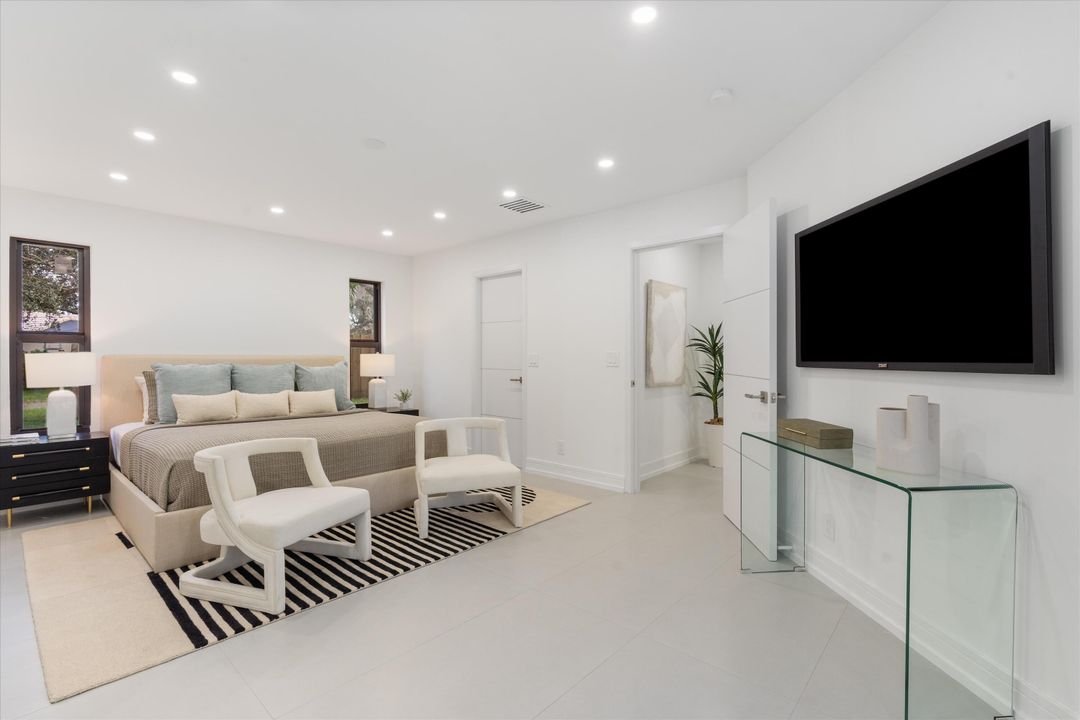 For Sale: $1,595,000 (4 beds, 3 baths, 2259 Square Feet)