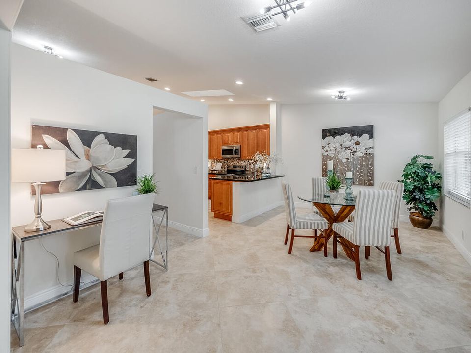 Active With Contract: $369,000 (2 beds, 2 baths, 1700 Square Feet)