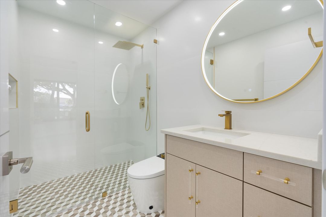 For Sale: $1,595,000 (4 beds, 3 baths, 2259 Square Feet)