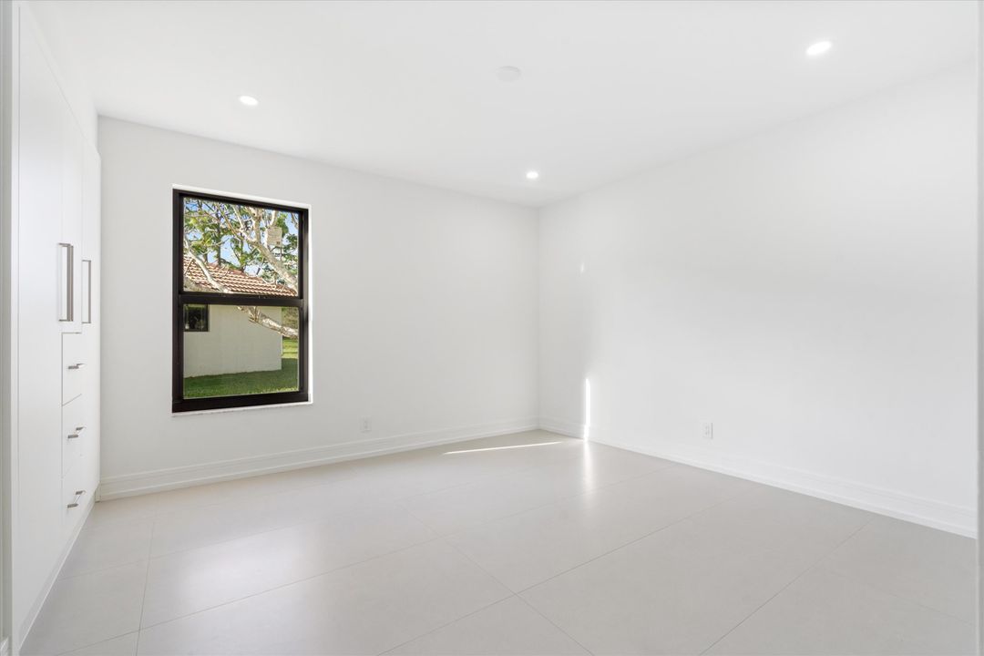 For Sale: $1,595,000 (4 beds, 3 baths, 2259 Square Feet)