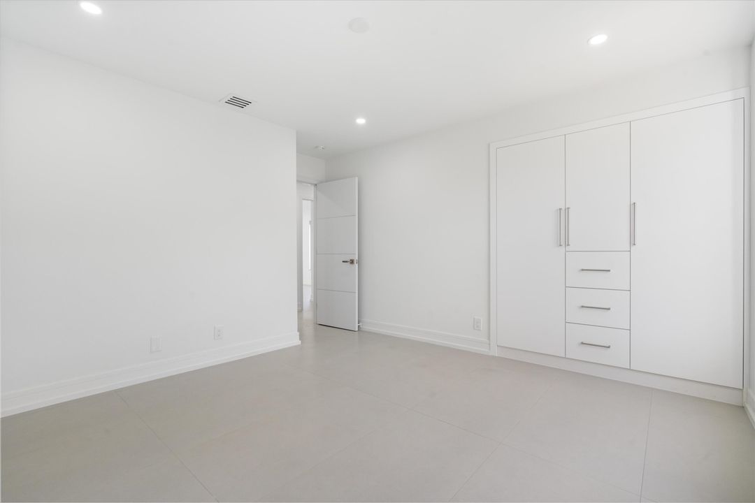 For Sale: $1,595,000 (4 beds, 3 baths, 2259 Square Feet)