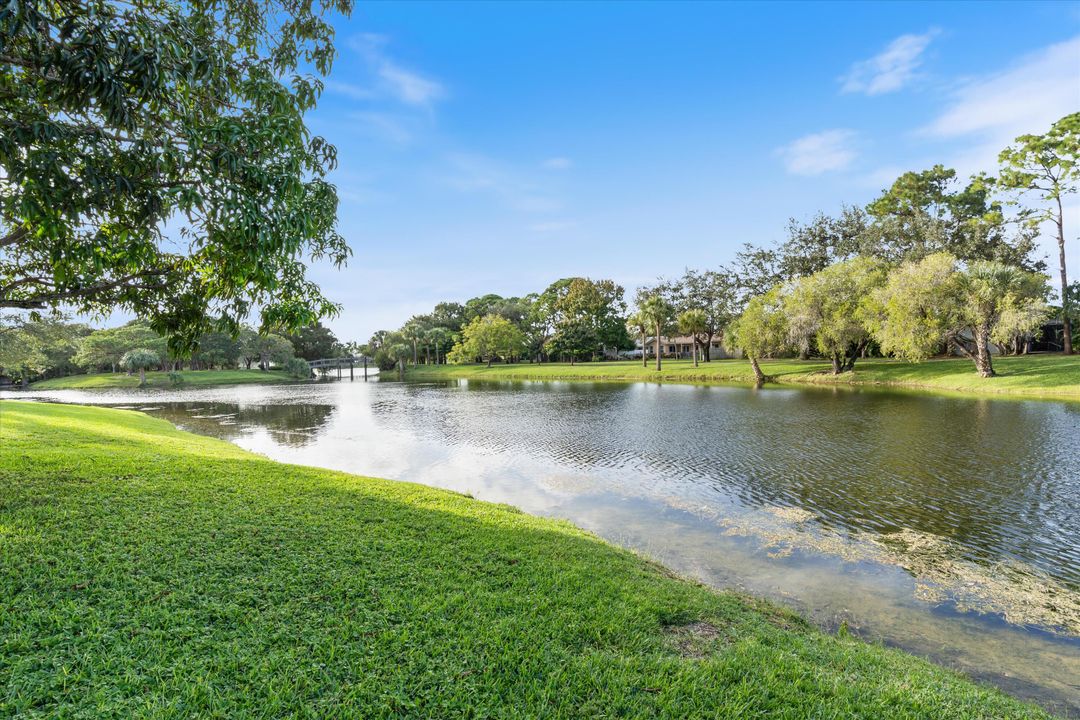 For Sale: $1,595,000 (4 beds, 3 baths, 2259 Square Feet)
