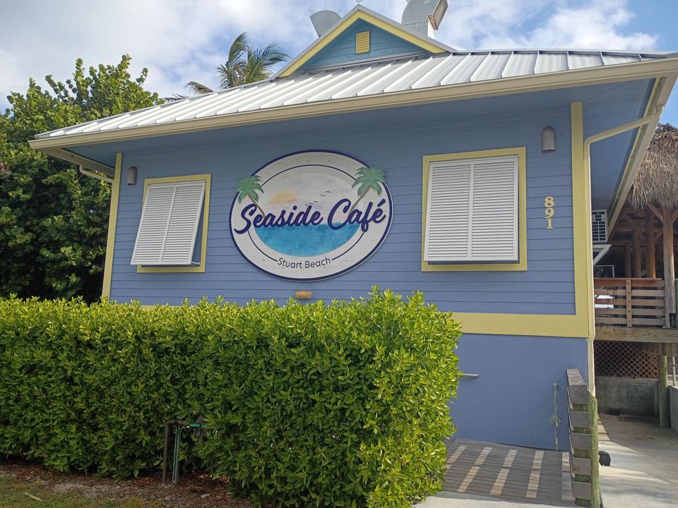 For Sale: $128,000 (1 beds, 1 baths, 418 Square Feet)