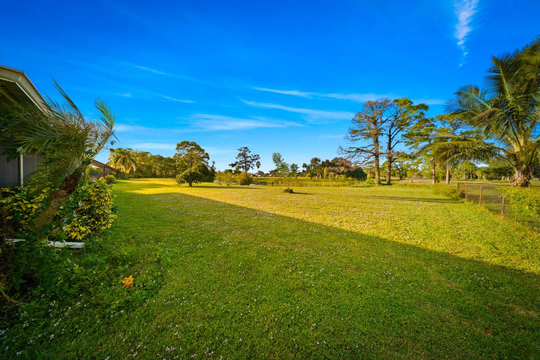 For Sale: $465,000 (3 beds, 2 baths, 2191 Square Feet)