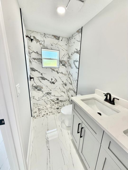 For Sale: $398,900 (3 beds, 2 baths, 1588 Square Feet)