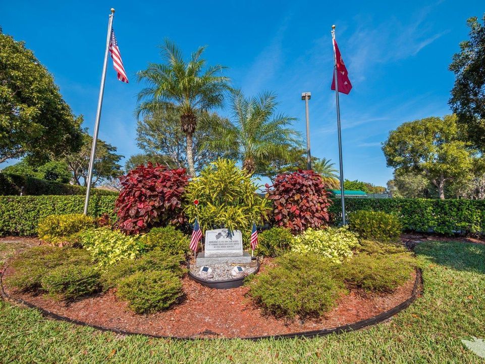 Active With Contract: $369,000 (2 beds, 2 baths, 1700 Square Feet)