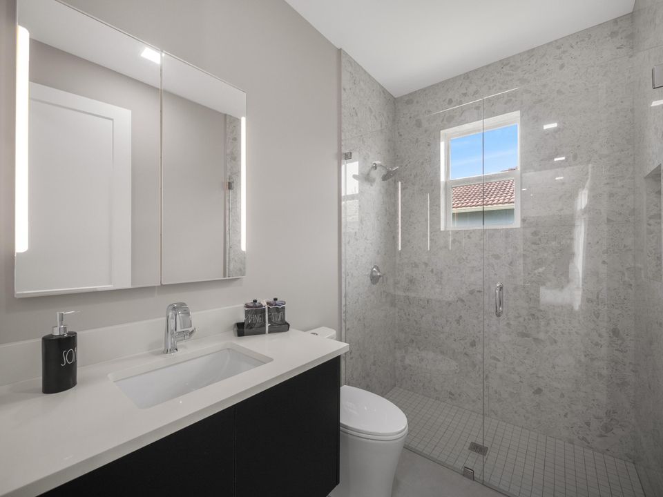 待售: $870,000 (4 贝兹, 3 浴室, 2514 平方英尺)