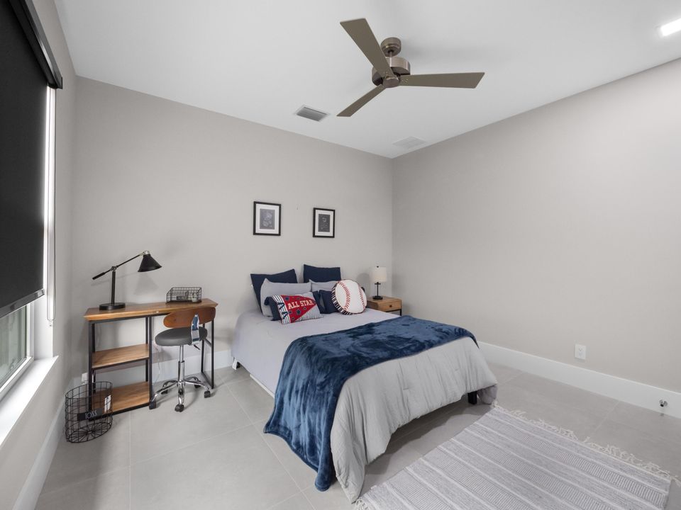 待售: $870,000 (4 贝兹, 3 浴室, 2514 平方英尺)