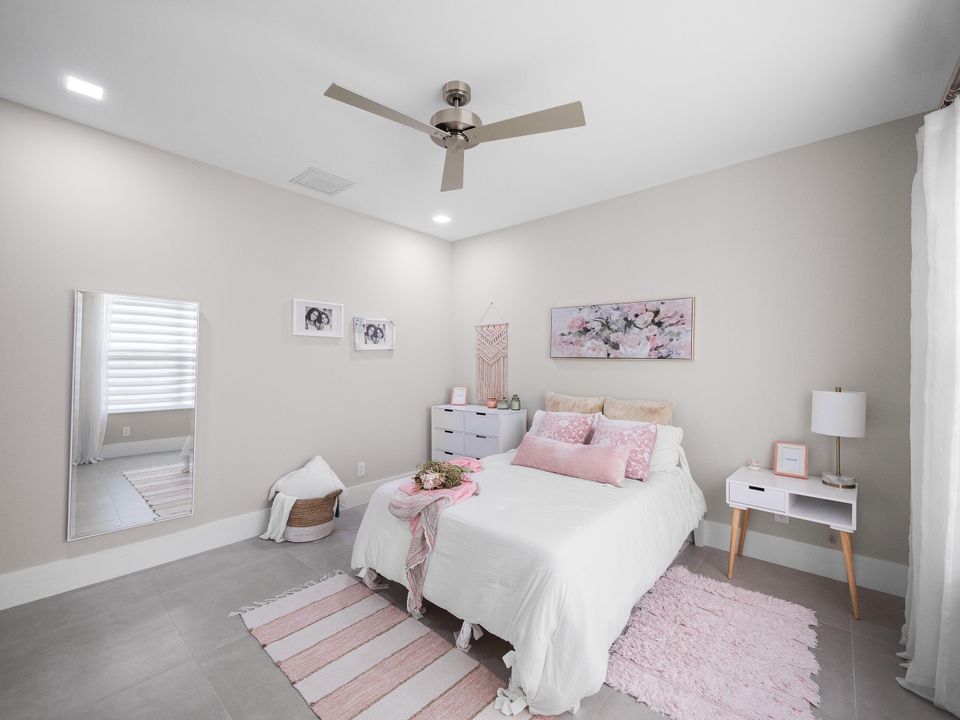 待售: $870,000 (4 贝兹, 3 浴室, 2514 平方英尺)