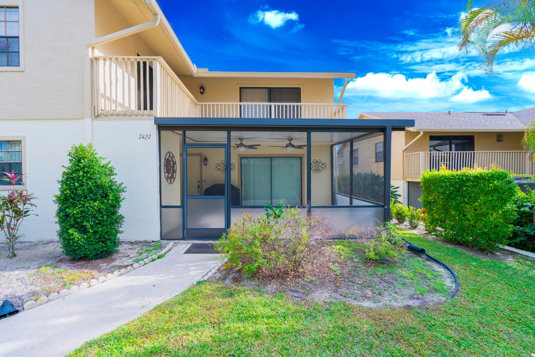 Activo con contrato: $215,000 (2 camas, 2 baños, 1384 Pies cuadrados)