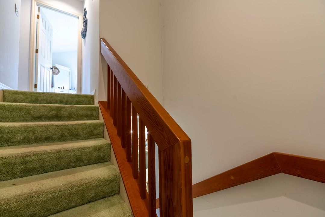 Activo con contrato: $215,000 (2 camas, 2 baños, 1384 Pies cuadrados)