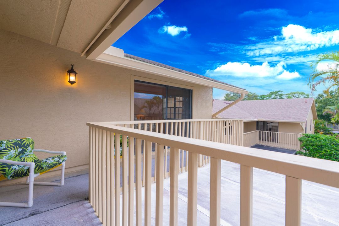 Activo con contrato: $215,000 (2 camas, 2 baños, 1384 Pies cuadrados)