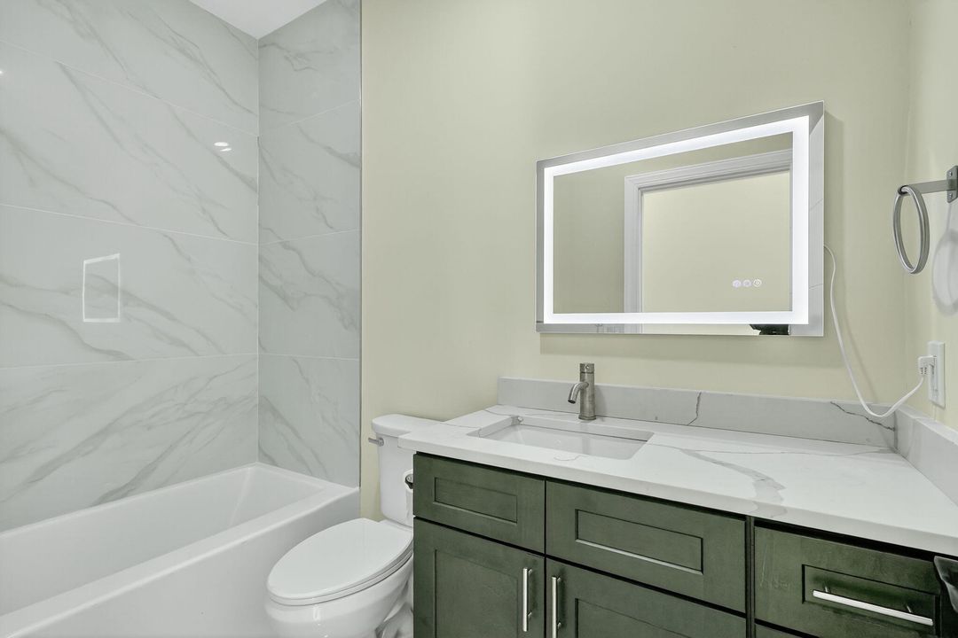 For Sale: $295,000 (3 beds, 2 baths, 1470 Square Feet)