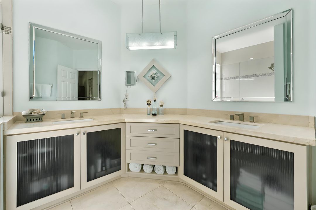 Activo con contrato: $450,000 (3 camas, 2 baños, 1778 Pies cuadrados)